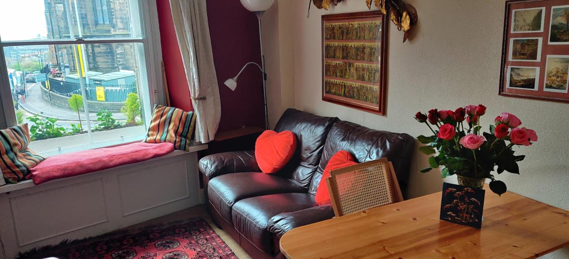 Royal Mile Apt, Just 1 Min From Edinburgh Castle!, Edinburgh